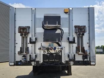 Meusburger MPG 3 / LOW BED / EXTENDABLE / 3 x STEERING AXLE